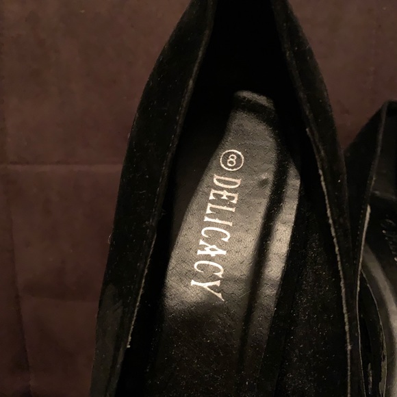 Delicacy heels (pumps) black size 8 - Picture 3 of 5